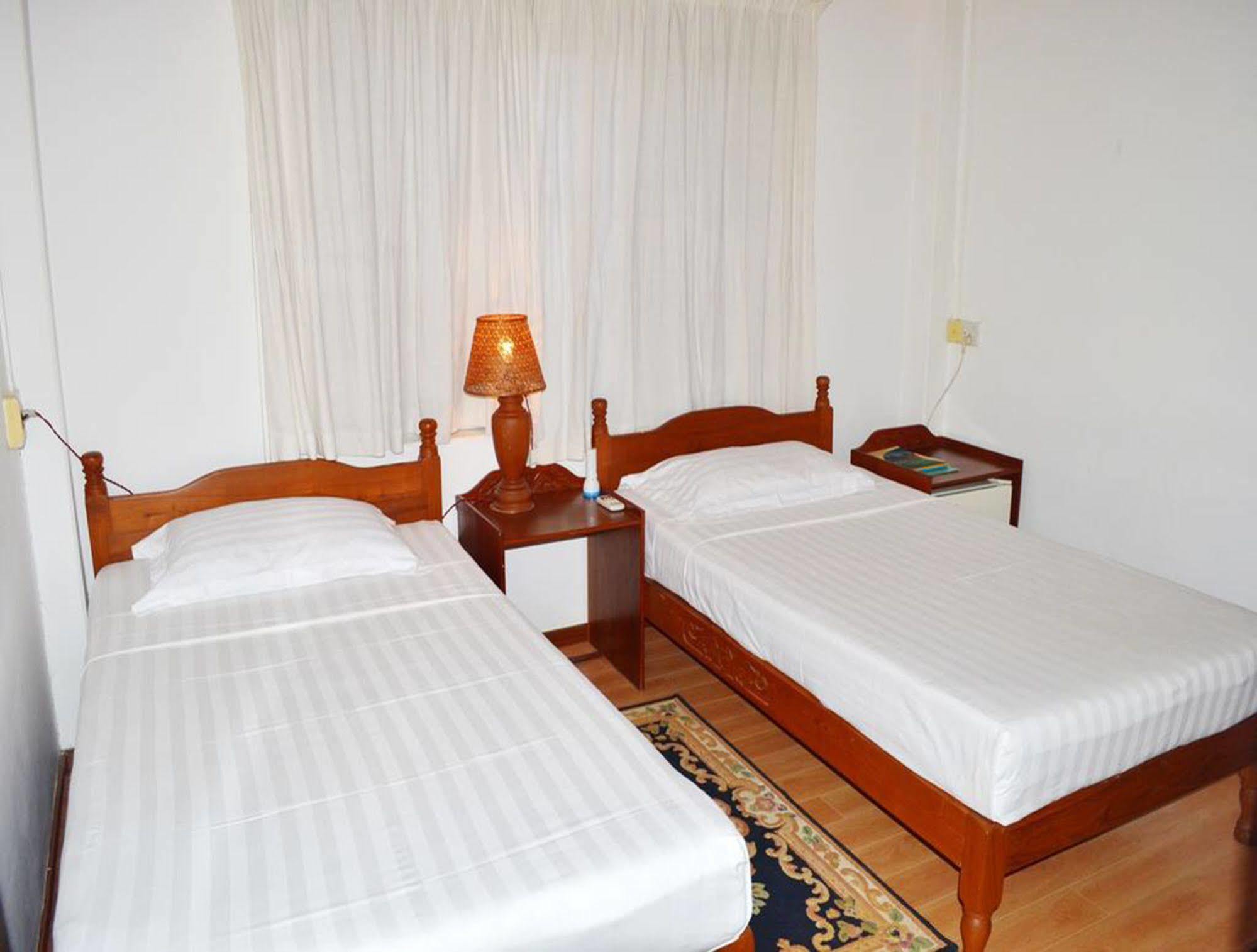 Thurizza Hotel Bagan Dış mekan fotoğraf